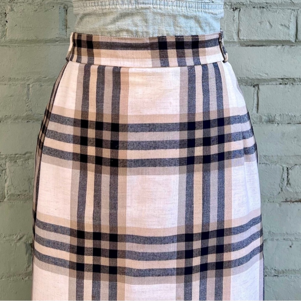 Vintage Plaid Midi Skirt in Beige and Navy Blue - large - Picture 2 of 7